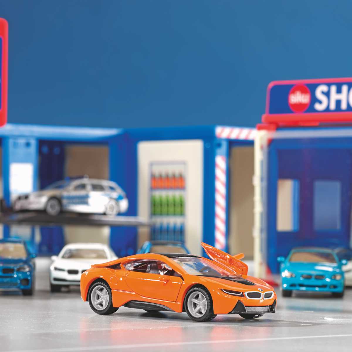 SIKU 2348 BMW i8 LCI 1:50