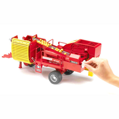 BRUDER 02130 Grimme SE 75-30 Kartoffelvollernter mit 80 Kartoffelimitaten