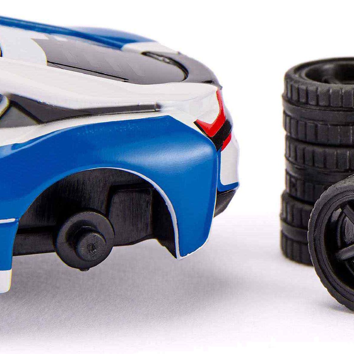 SIKU 2319 BMW i8 Safety Car 1:50 *NEU 2026*