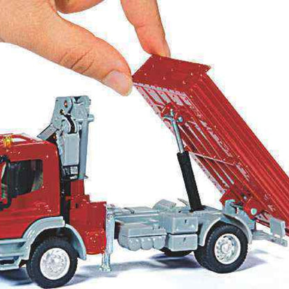 SIKU 3534 Mercedes Atego mit Kran und Bauarbeiter 1:50