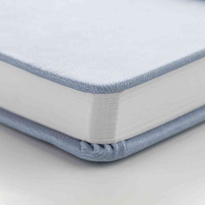 DARWI Skizzenbuch mit Gummizug 14x14cm 80 Blatt 140g hellblau