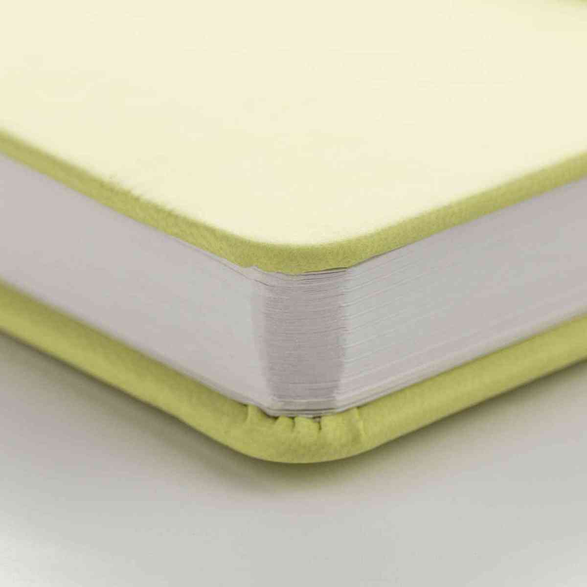 DARWI Skizzenbuch mit Gummizug 14x21cm 80 Blatt 140g hellgelb