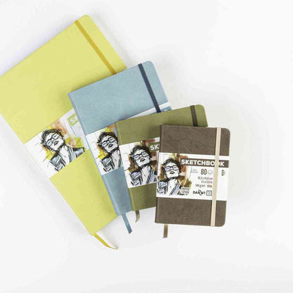 DARWI Skizzenbuch mit Gummizug A4 80 Blatt 140g schwarz
